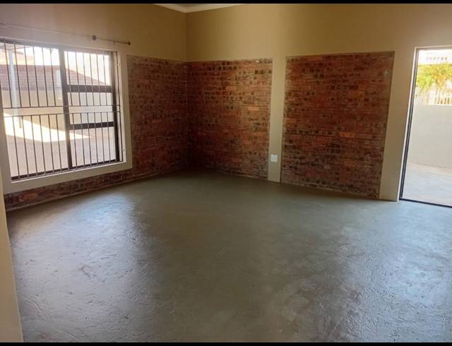 2 BEDROOM PROPERTY TO RENT IN MOSSEL BAY EXT 26